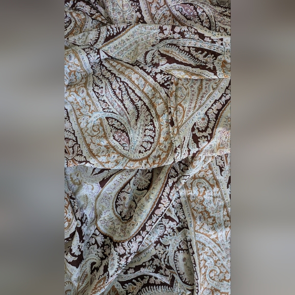 Beautiful 1970's Lurex Paisley Floral Hostess Maxi Dress - Picture 15 of 15